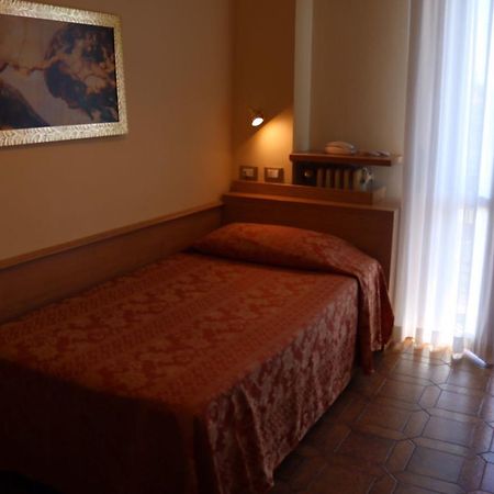 Apartmán Dipendenza Aurora Pavia Exteriér fotografie